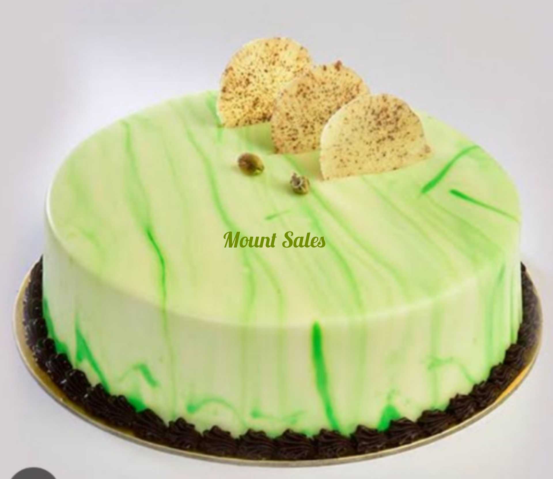 Premium RED N White Velvet Cake